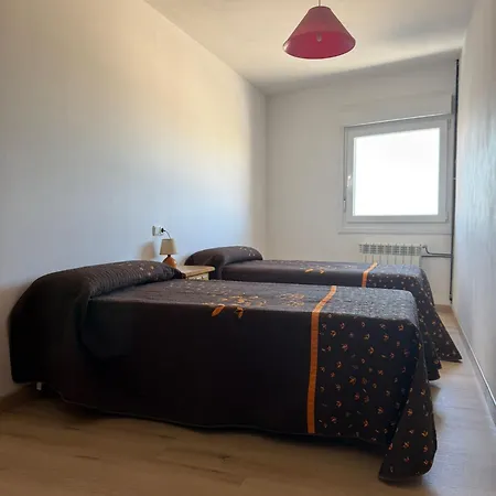Piso Centrico Y Amplio En Praza Do Regueiro, 아파트 이슬라 데 아로사