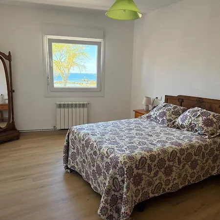 Piso Centrico Y Amplio En Praza Do Regueiro, 아파트 이슬라 데 아로사